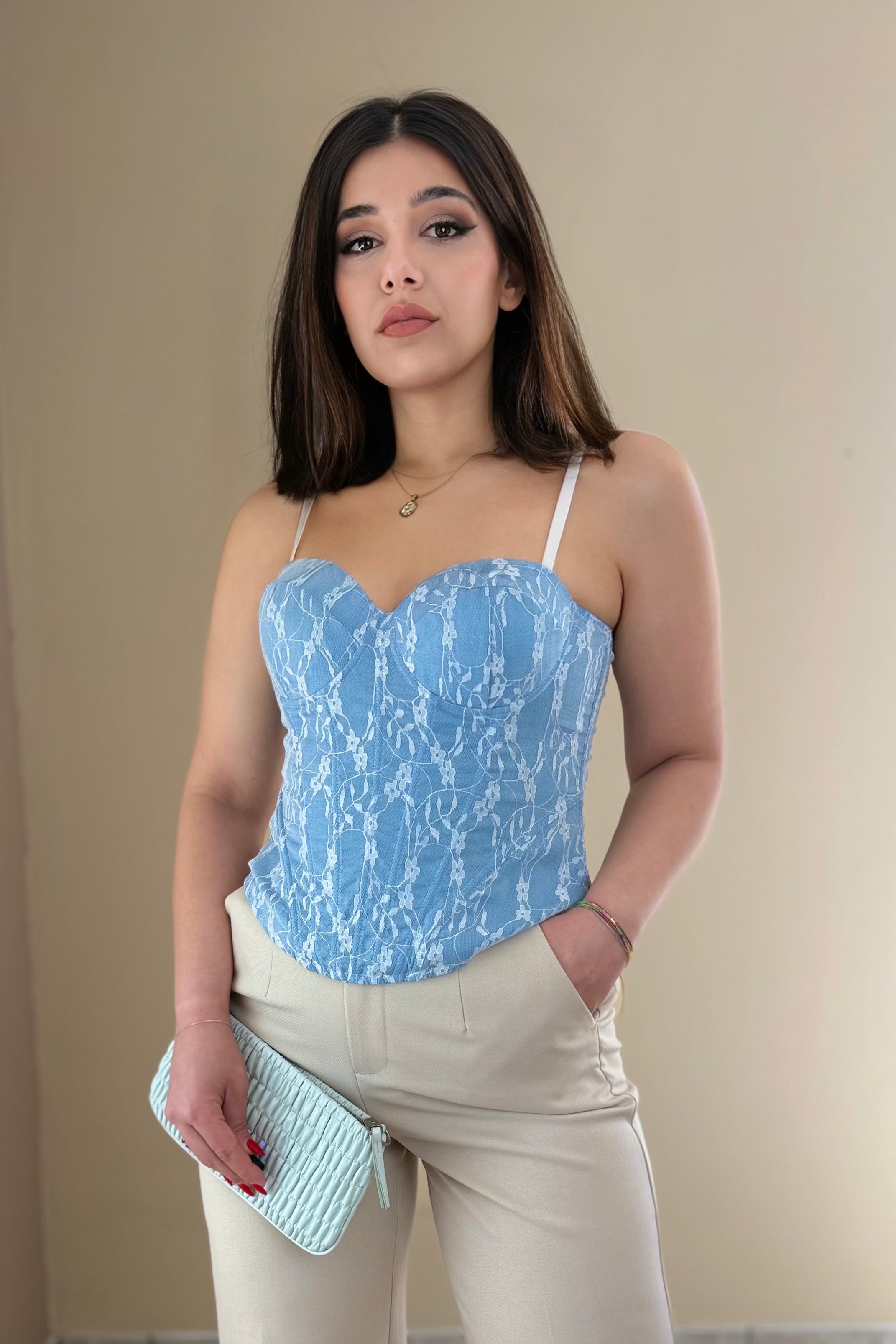 Top Bustino Erika