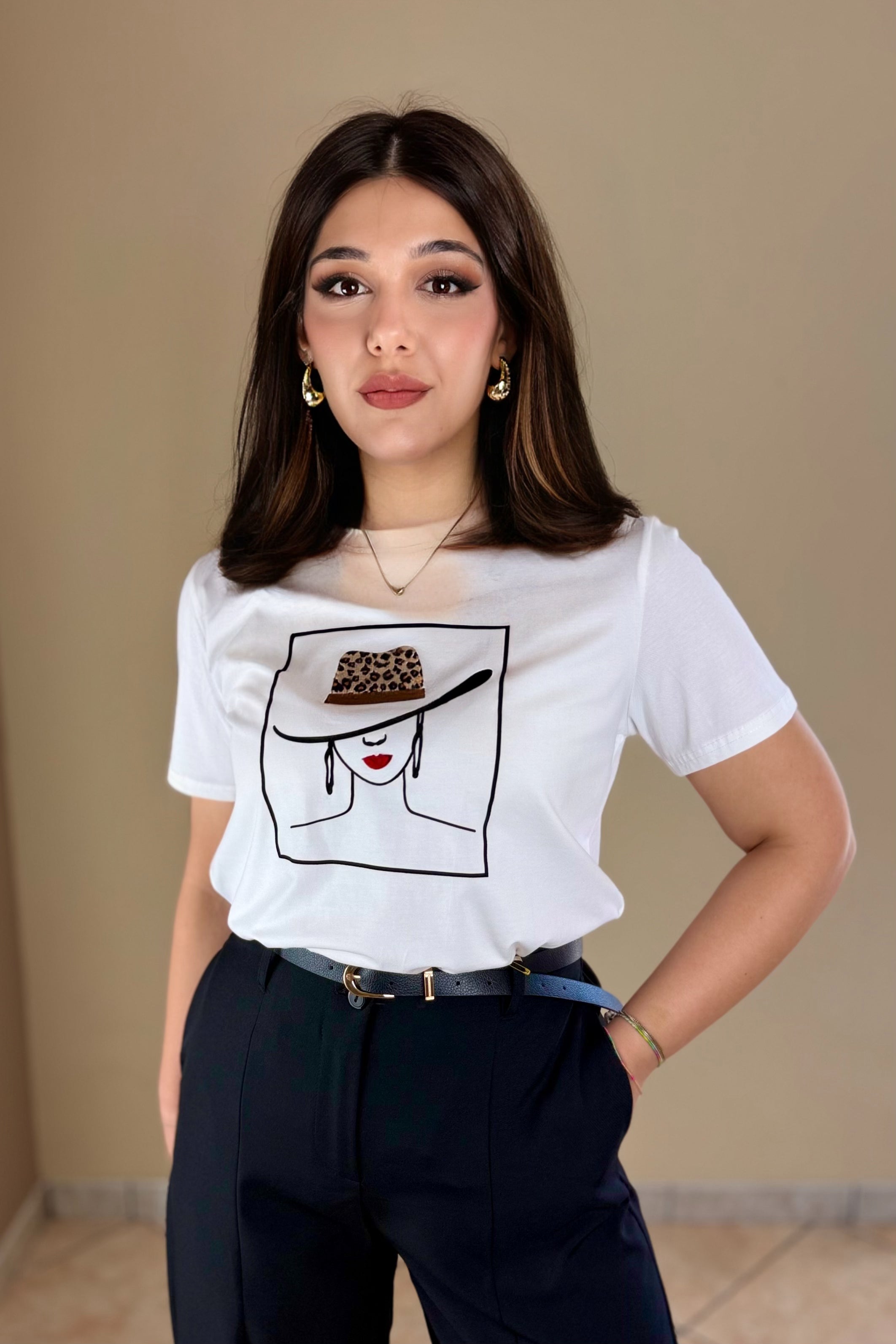 T-Shirt Lady