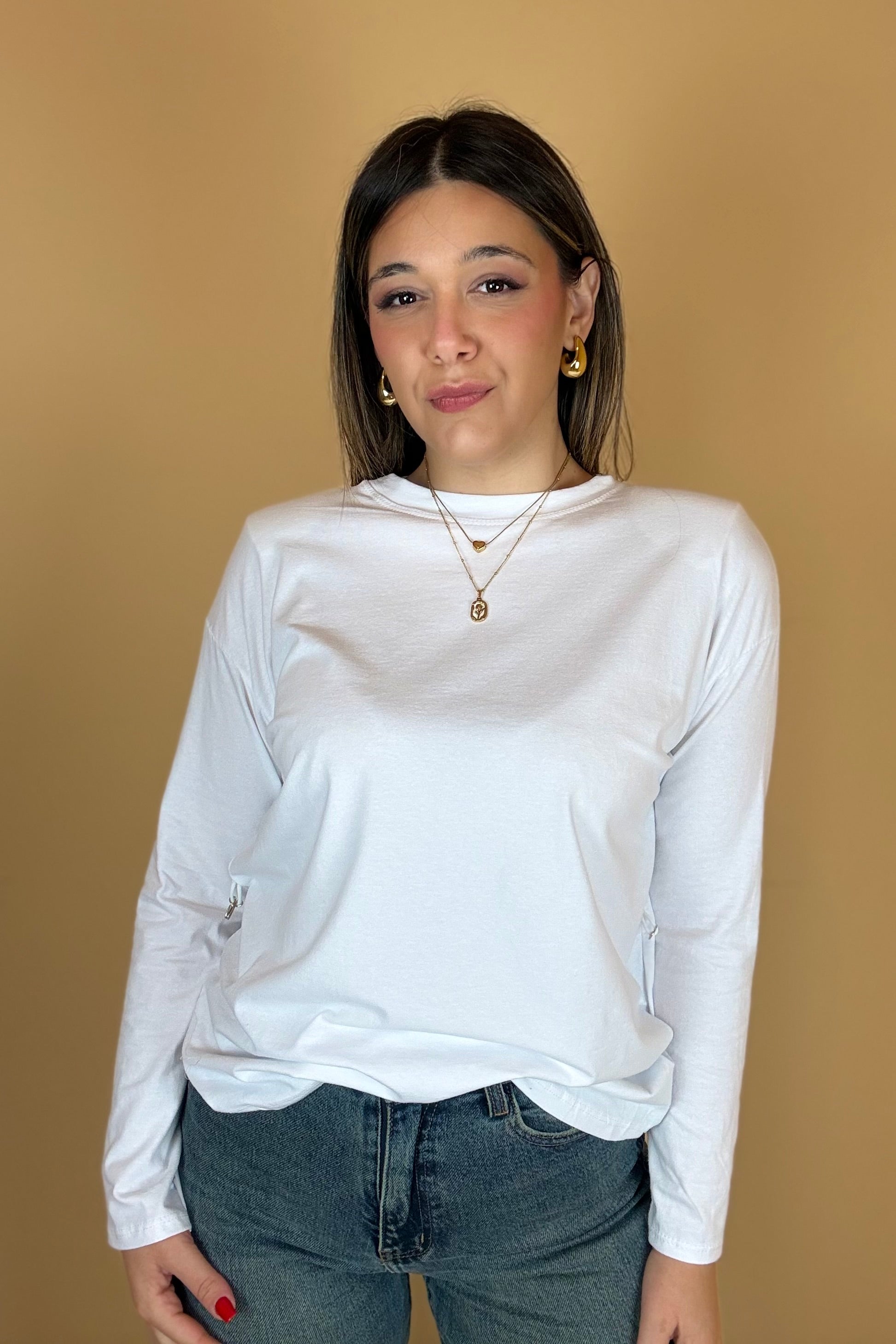 T-shirt a manica lunga, con spalline