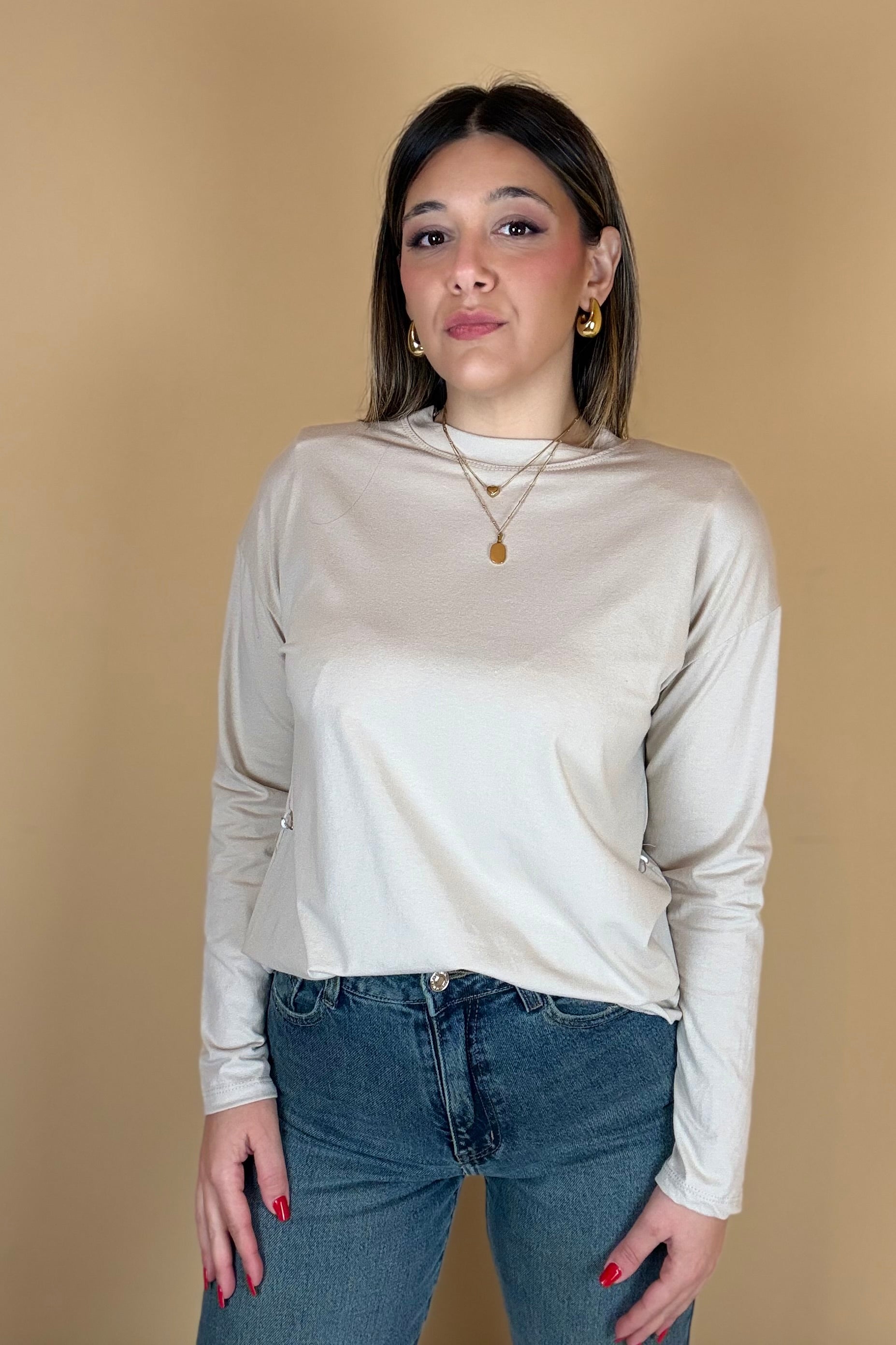 T-shirt a manica lunga, con spalline